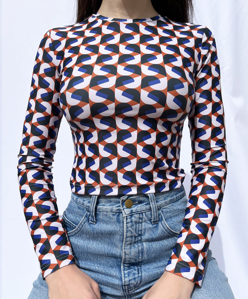 "AVA" lycra long-sleeved top