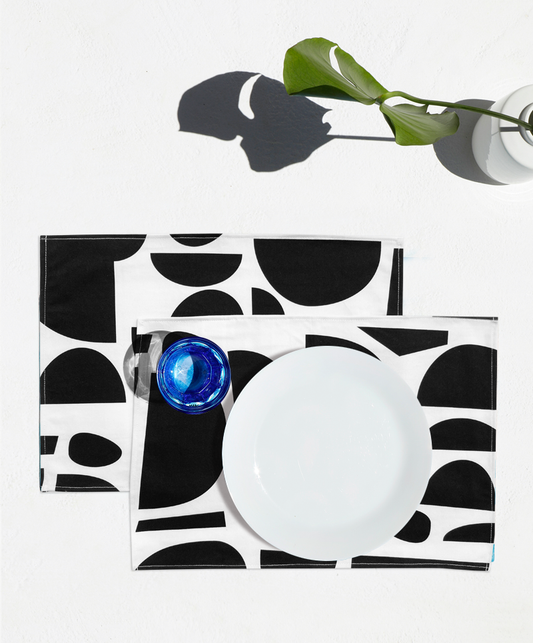 "DELOS BLACK" placemats