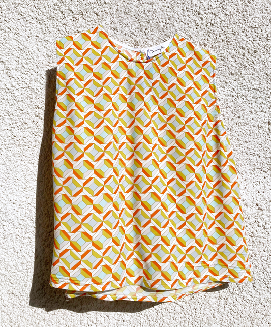 "Gemma O" top